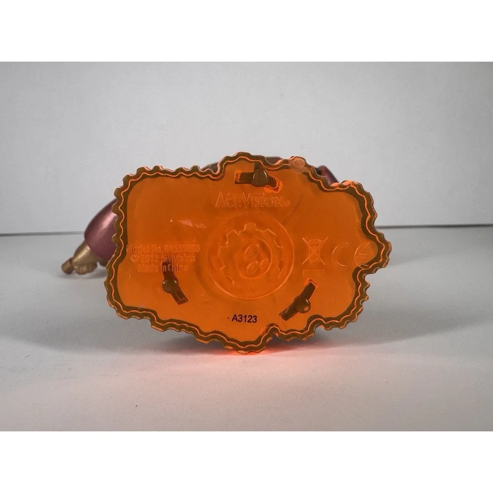 Bouncer Skylanders Giants Activision Gold Finger